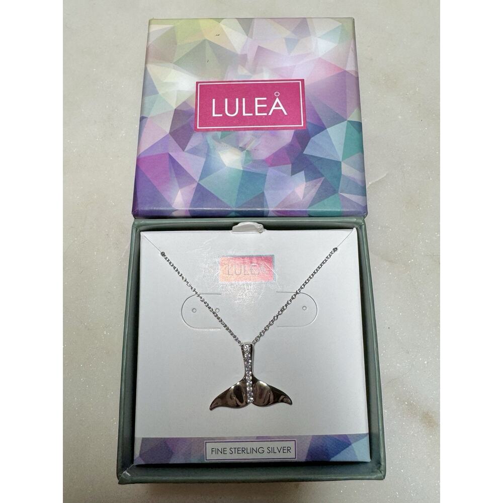 LULEA Sterling Silver 925 Whale Tail W/Clear Stones Pendant Necklace New in Box - Picture 4 of 7